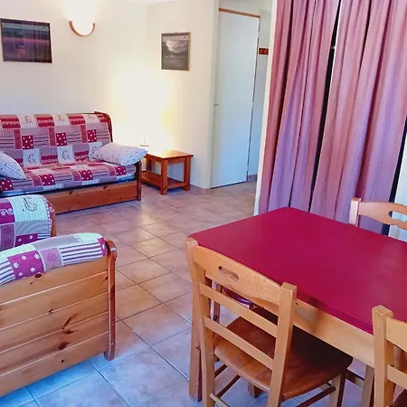 Appartement With Parking Near River *